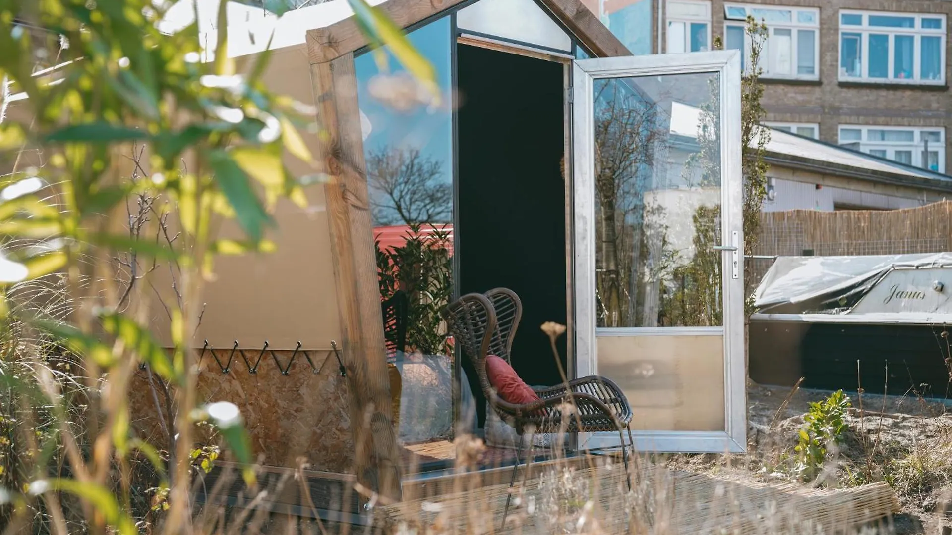 De Buitenkans Unique Cabins - Urban Camping Holandia